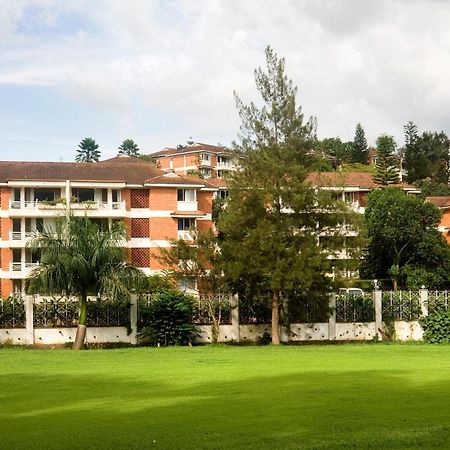 Golf Course Apartments カンパラ エクステリア 写真